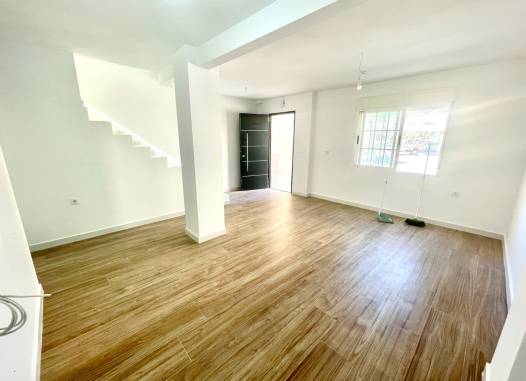 Town House - Herverkoop  - Daya Vieja - Costa Blanca