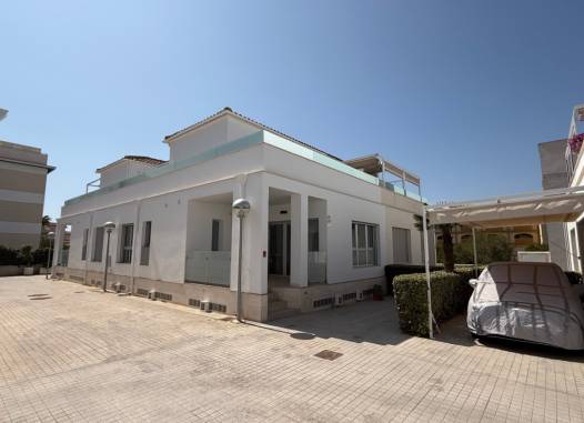 Town House - Herverkoop  - Orihuela - Inland