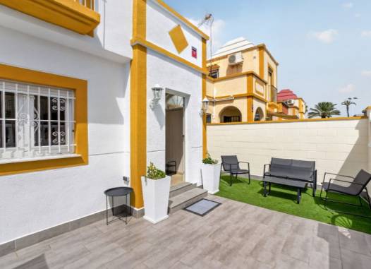 Town House - Herverkoop  - Torrevieja - Costa Blanca