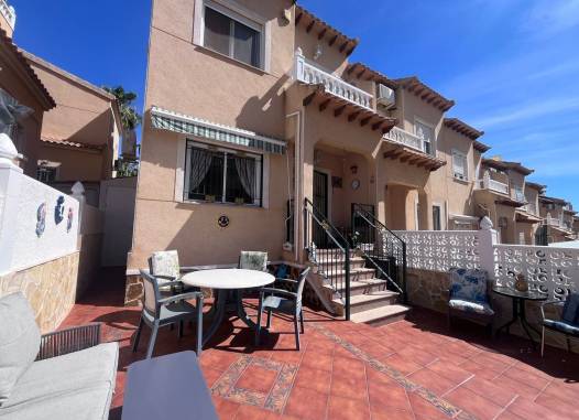 Town House - Herverkoop  - Villamartin - Costa Blanca