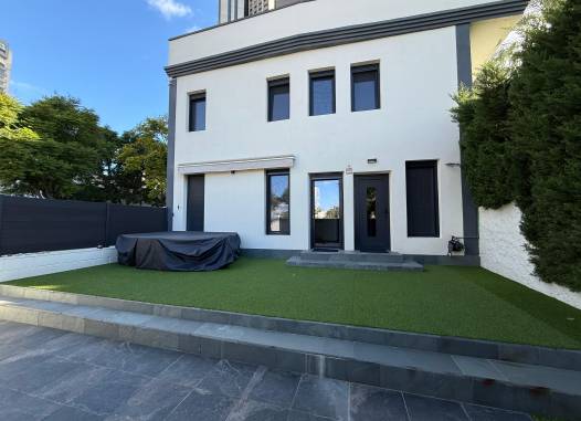 Town House - Odsprzedaż - Benidorm - Costa Blanca