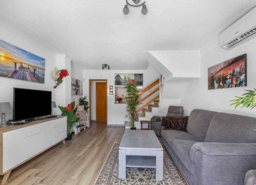 Town House - Перепродажа - La Rosaleda - Inland