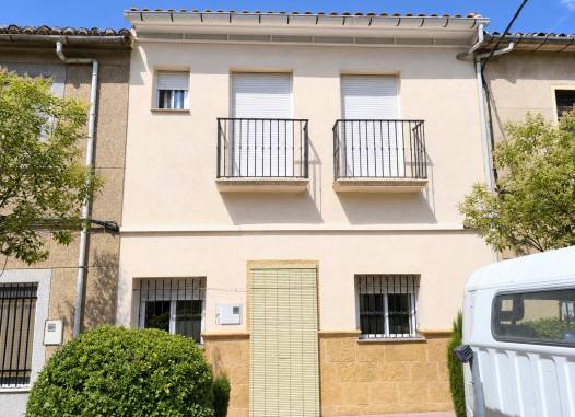 Town House - Resale - Algueña - Inland
