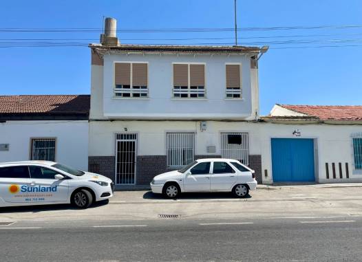 Town House - Resale - Almoradí - Inland
