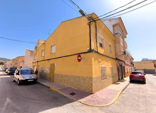 Town House - Resale - Pinoso - Inland