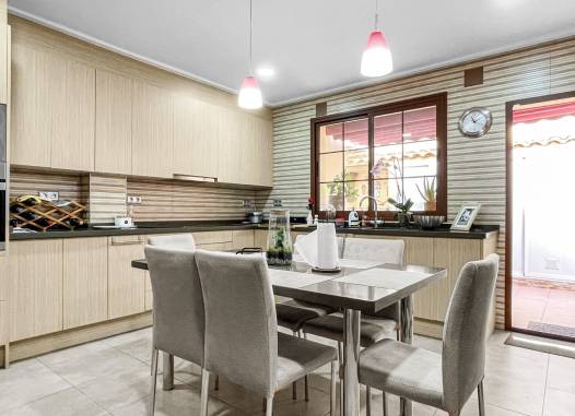 Town House - Revente - Torrevieja - Costa Blanca