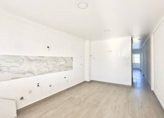 Town House - Revente - Torrevieja - La Mata