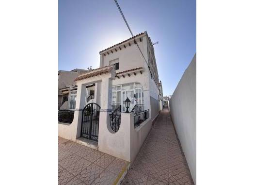 Town House - Revente - Villamartin - Costa Blanca