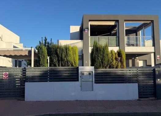 Town House - Salg - Torrevieja - Aguas Nuevas
