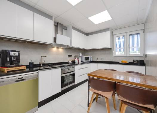 Town House - Venta - Torrevieja - Aguas Nuevas