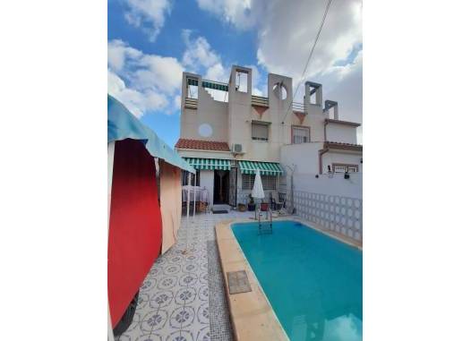 Town House - Venta - Torrevieja - MLSC2209785