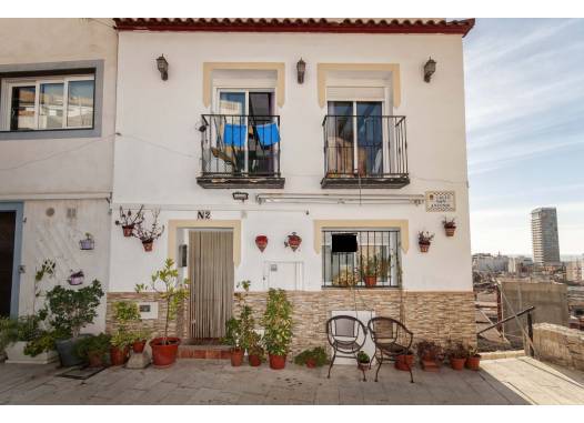 Townhouse / Duplex - Resale - Alicante - CWG524