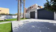 Venta - Chalet - Torrevieja - Punta Prima