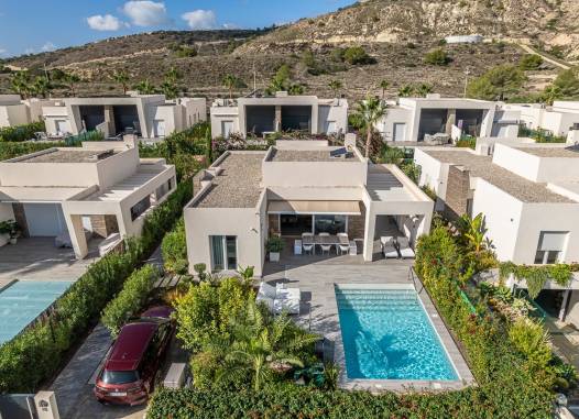 Villa - Herverkoop  - Algorfa - MLSC5466337