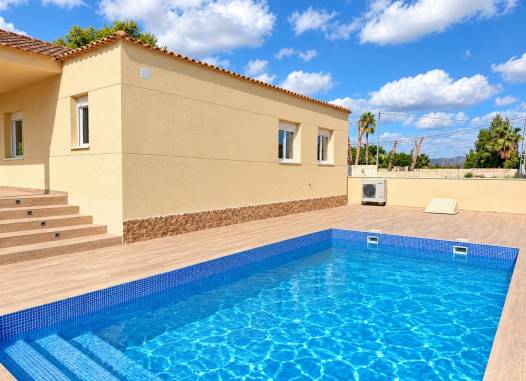 Villa - Herverkoop  - Catral - Costa Blanca