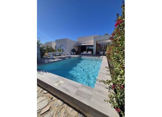 Villa - Herverkoop  - La Finca Golf Resort - Inland