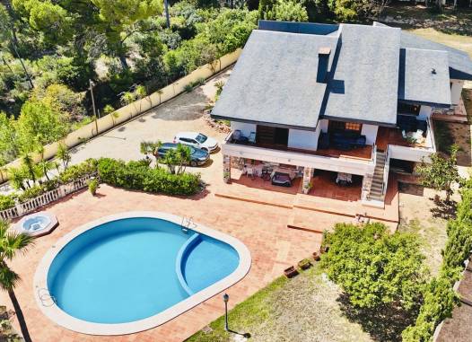 Villa - Herverkoop  - La Nucía - Costa Blanca