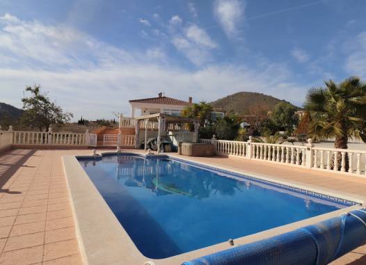 Villa - Herverkoop  - La Romana - Inland