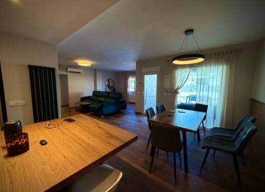 Villa - Herverkoop  - Los Balcones - Barrio Los Balcones - Los Altos del Edén