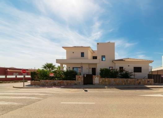 Villa - Herverkoop  - Los Montesinos - Costa Blanca