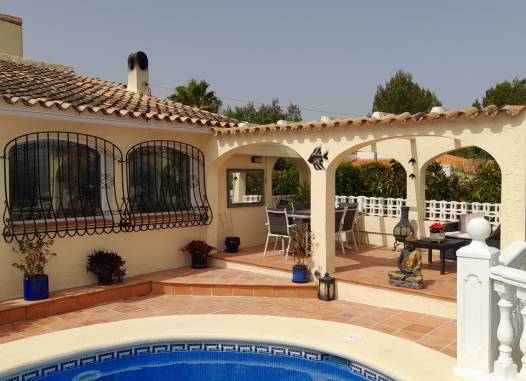 Villa - Herverkoop  - Orba - Inland