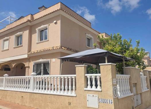 Villa - Herverkoop  - Orihuela Costa - Costa Blanca