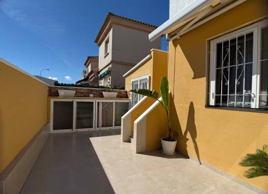 Villa - Herverkoop  - Orihuela Costa - Costa Blanca