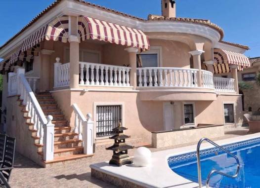 Villa - Herverkoop  - Rojales - Rojales