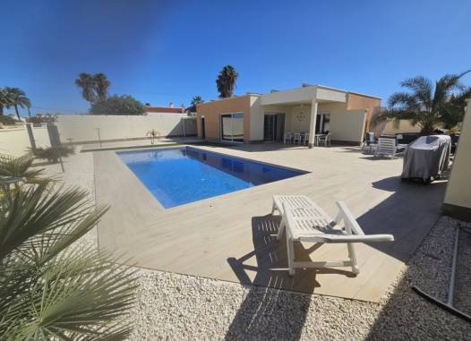 Villa - Herverkoop  - Torrevieja - Costa Blanca