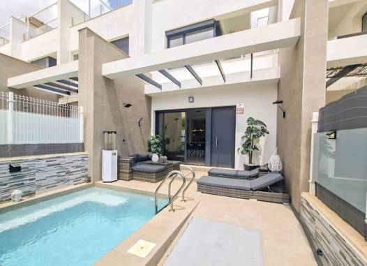Villa - Herverkoop  - Villamartin - Costa Blanca