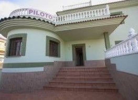 Villa - Nowy budynek - Torrevieja - Los Altos