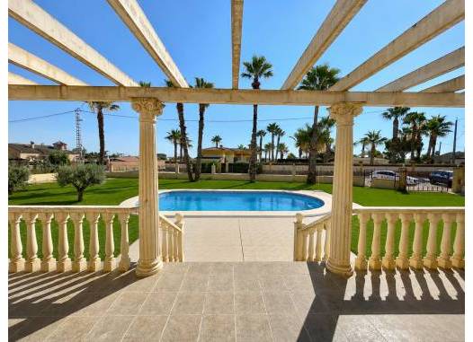 Villa - Odsprzedaż - Catral - Costa Blanca