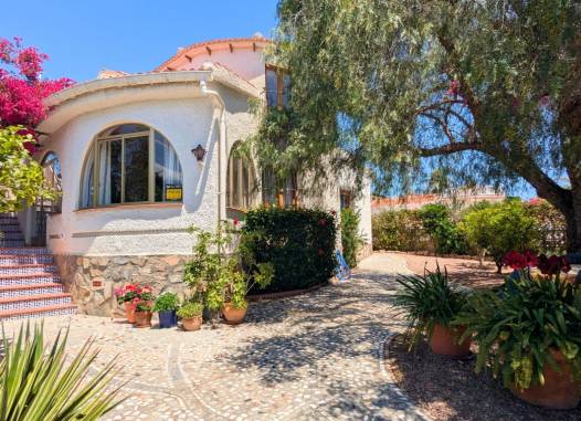 Villa - Odsprzedaż - Ciudad Quesada - Costa Blanca
