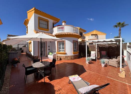 Villa - Odsprzedaż - Guardamar del Segura - Costa Blanca