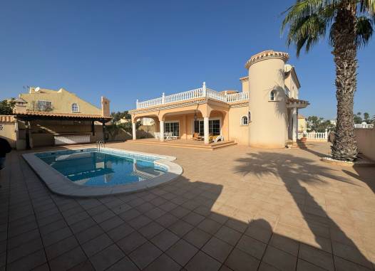Villa - Odsprzedaż - Orihuela Costa - Costa Blanca