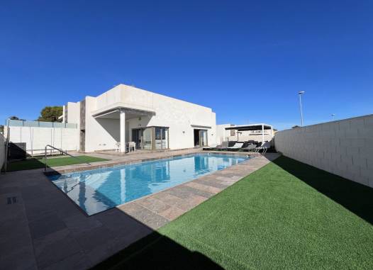 Villa - Odsprzedaż - Orihuela Costa - Costa Blanca