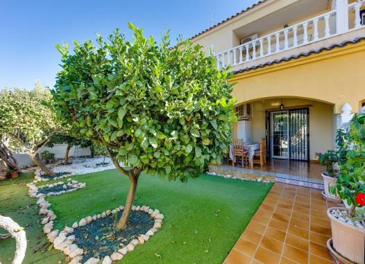 Villa - Odsprzedaż - Orihuela Costa - Lomas De Cabo Roig