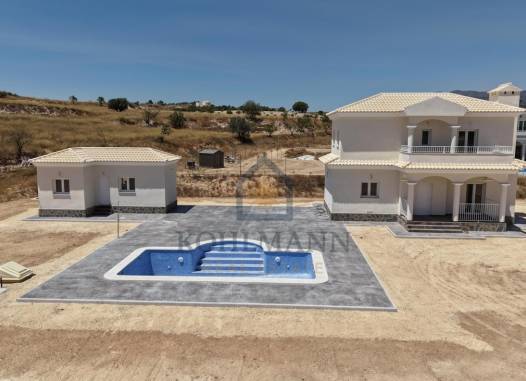 Villa - Odsprzedaż - Pinoso - Costa Blanca