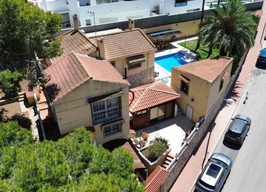 Вилла - Перепродажа - Los Balcones - Costa Blanca