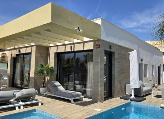 Вилла - Перепродажа - Los Montesinos - Costa Blanca