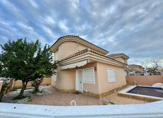 Вилла - Перепродажа - Torrevieja - Costa Blanca