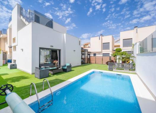 Вилла - Перепродажа - Torrevieja - Costa Blanca