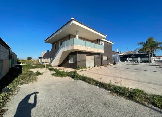 Вилла - Перепродажа - Torrevieja - La Siesta - El Salado - Torreta