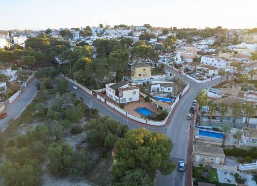 Вилла - Перепродажа - Torrevieja - Los Balcones - Los Altos del Edén