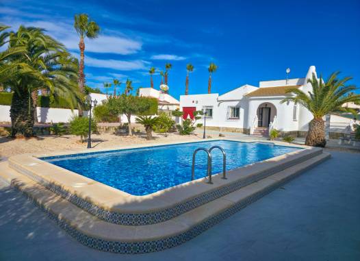 Вилла - Перепродажа - Torrevieja - MLSC2171191