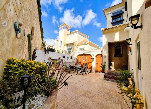 Вилла - Перепродажа - Villamartin - Costa Blanca