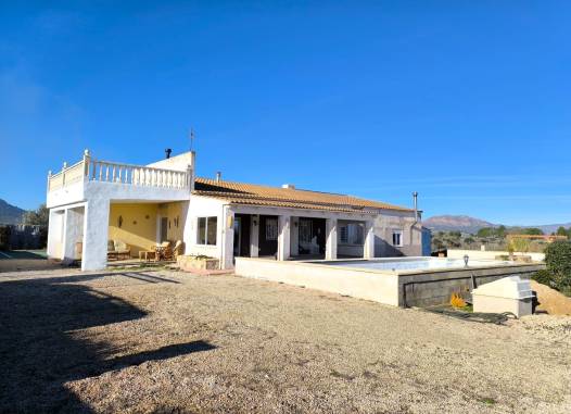 Вилла - Перепродажа - Villena - Inland