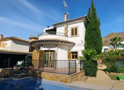 Villa - Resale - Benidorm - Costa Blanca