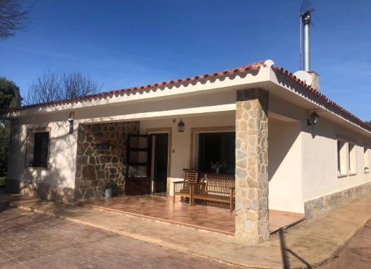 Villa - Resale - Elda - Inland