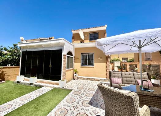 Villa - Resale - Los Balcones - Costa Blanca